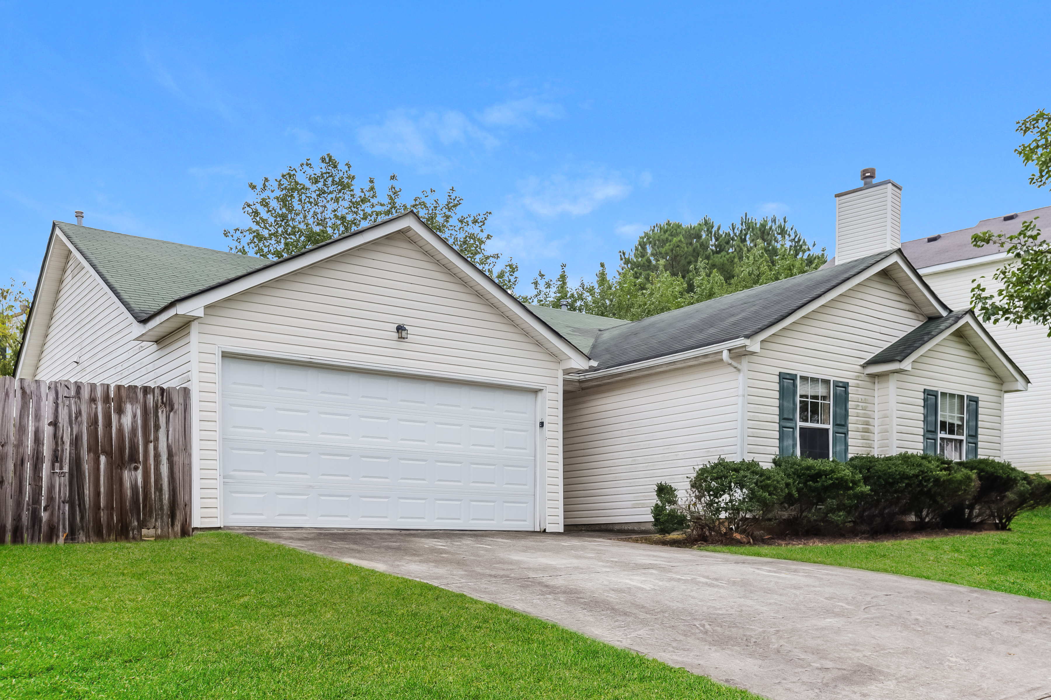 3 Bedroom House – 2198 Creekview Trail, Decatur, GA 30035