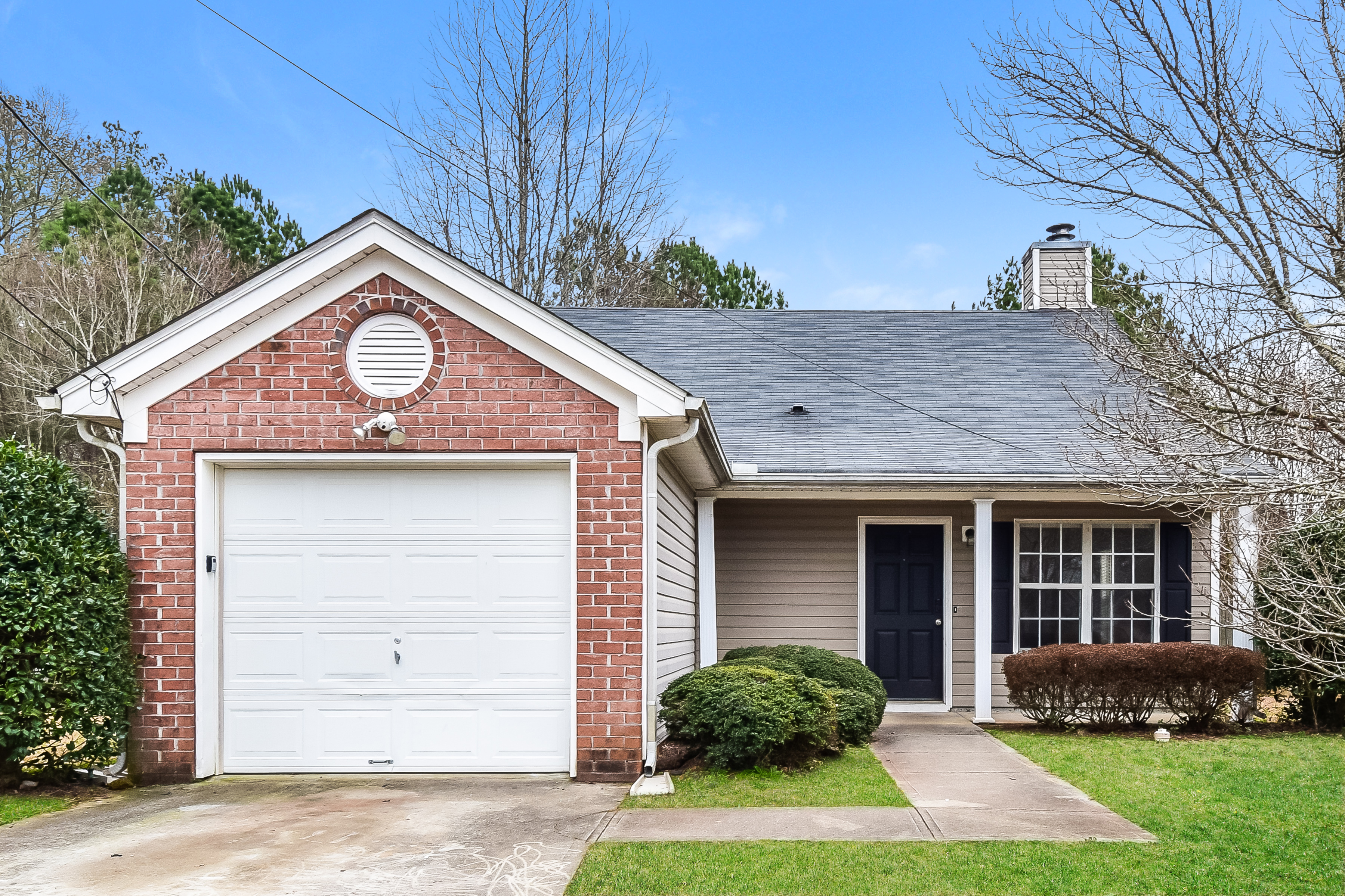 3 Bedroom House – 6827 Browns Mill Walk, Lithonia, GA 30038