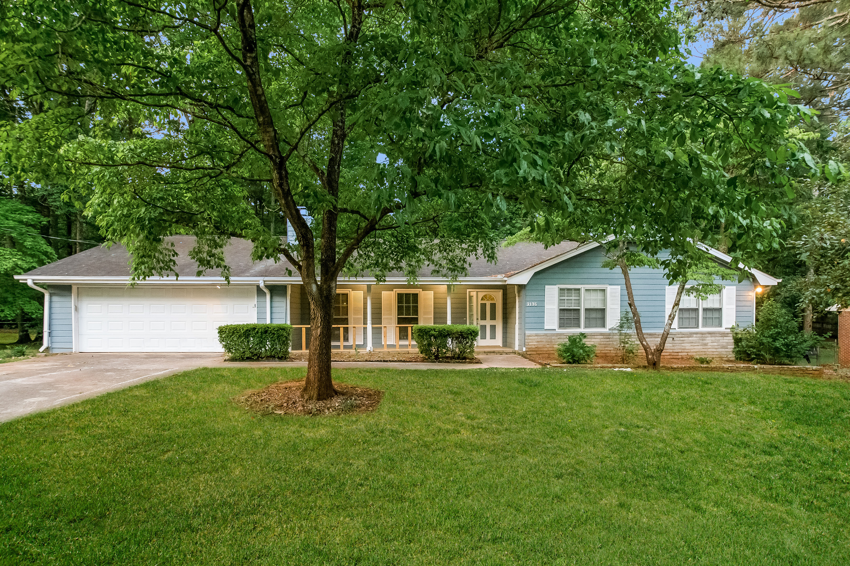 3 Bedroom House – 2135 Pinewood Dr, Covington, GA 30016