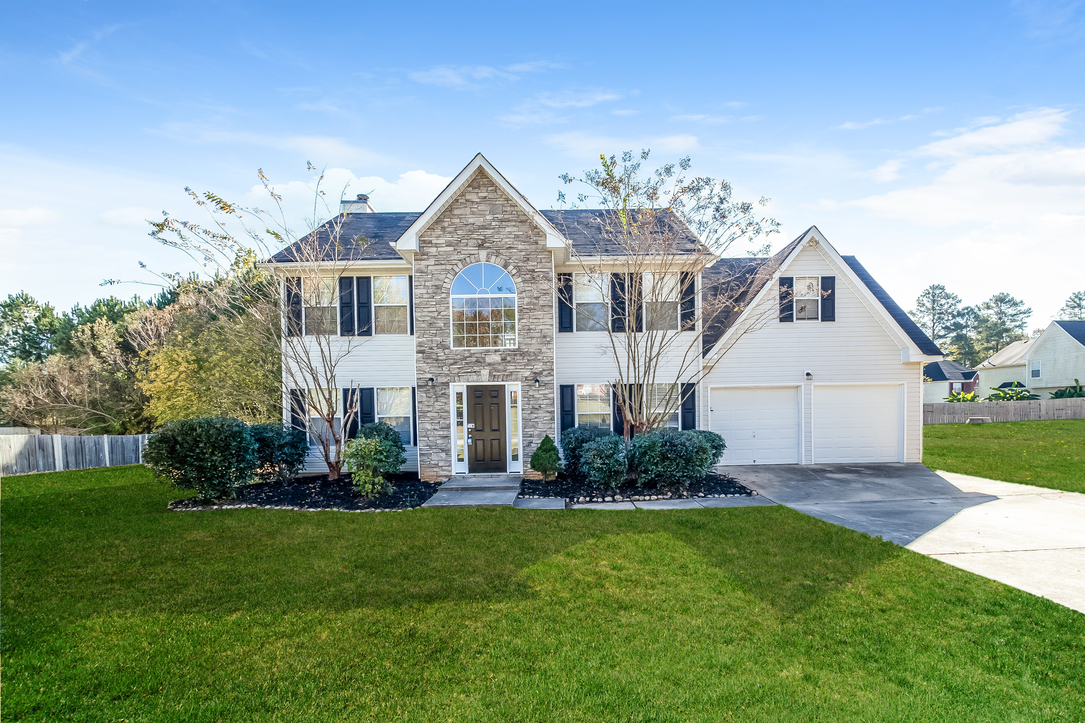 3120 Lake Port Dr Snellville, GA 30039