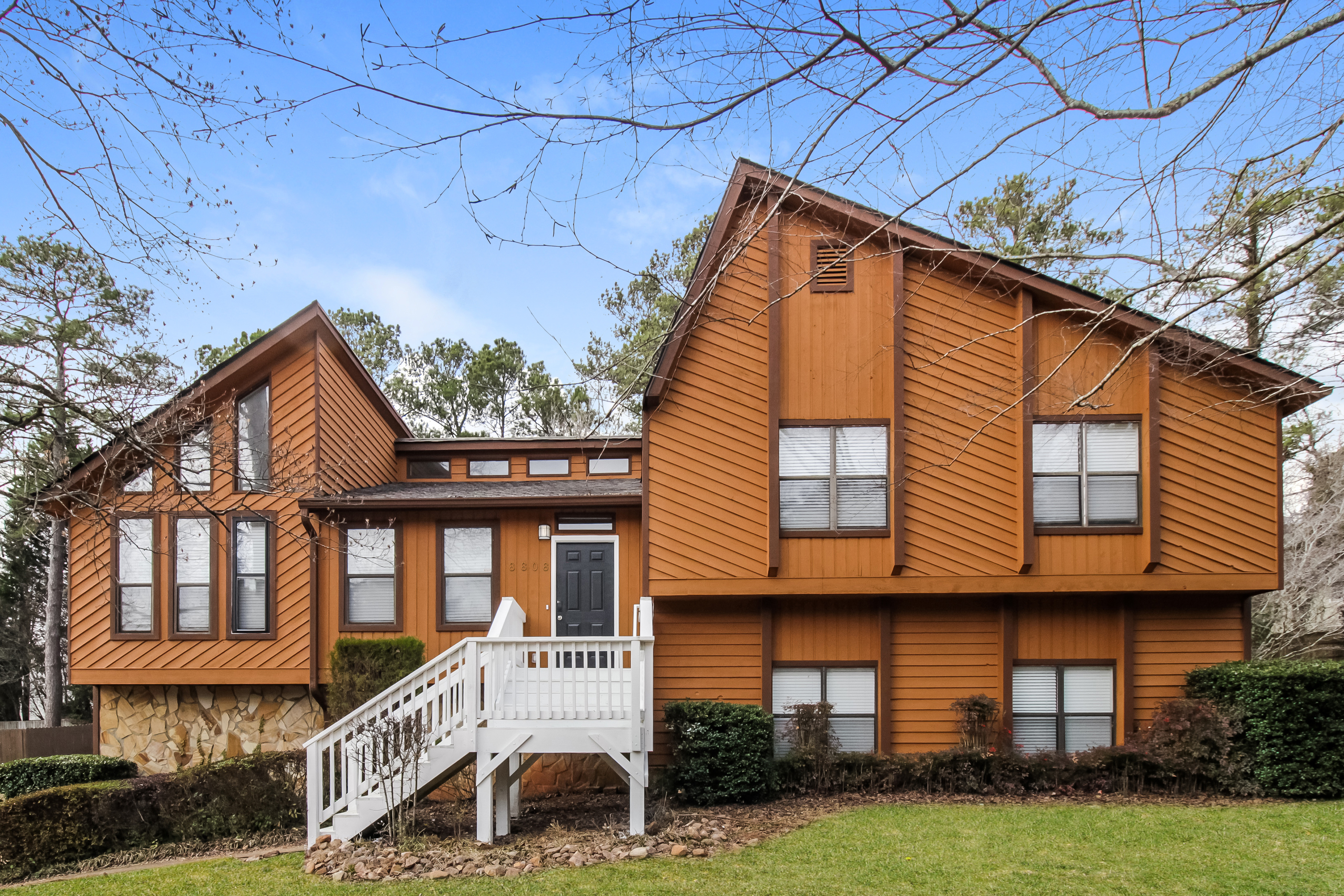 3 Bedroom House – 8606 STONE CREEK CT, DOUGLASVILLE, GA 30135