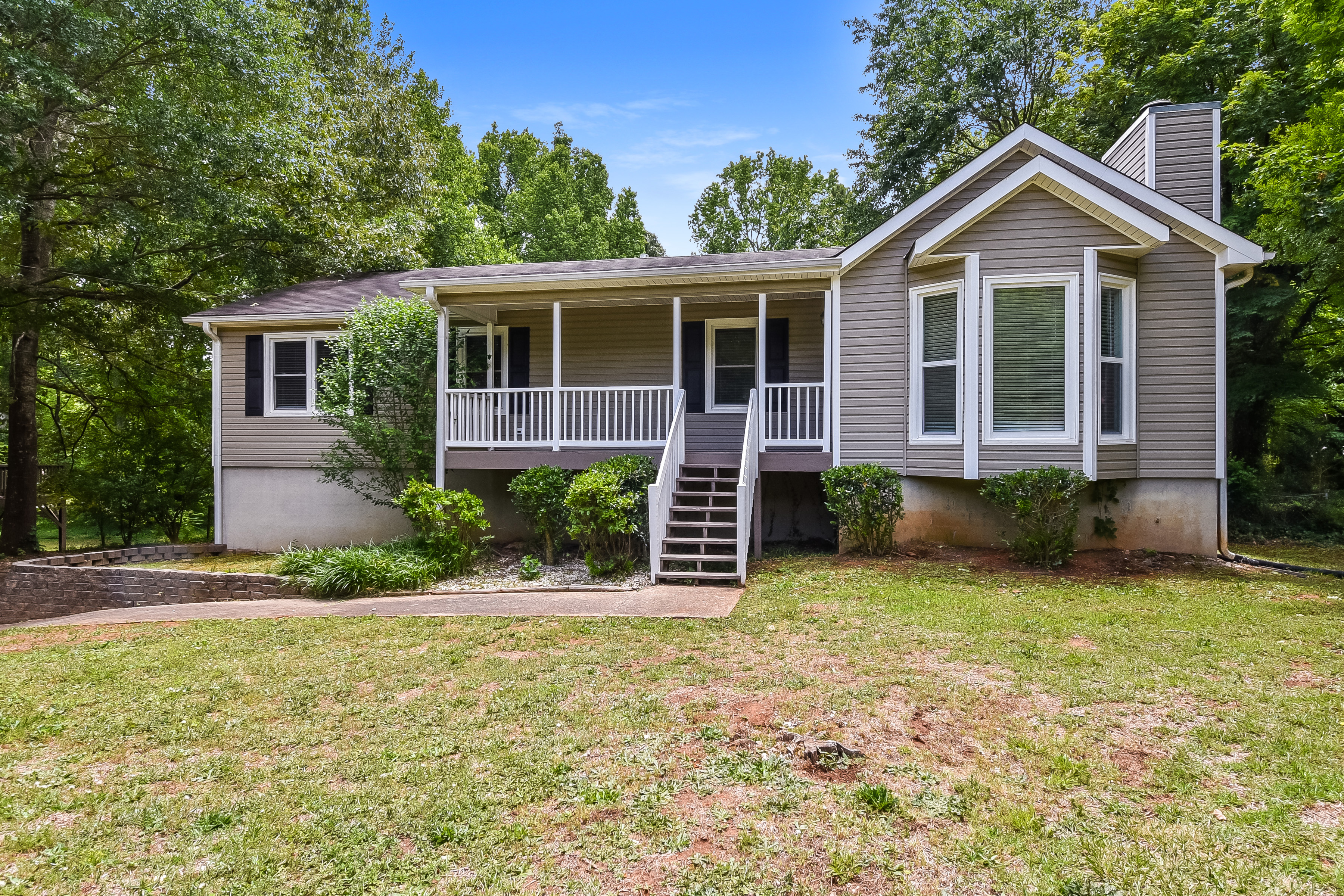3 Bedroom House – 4705 Jay Bird Ln, Powder Springs, GA 30127