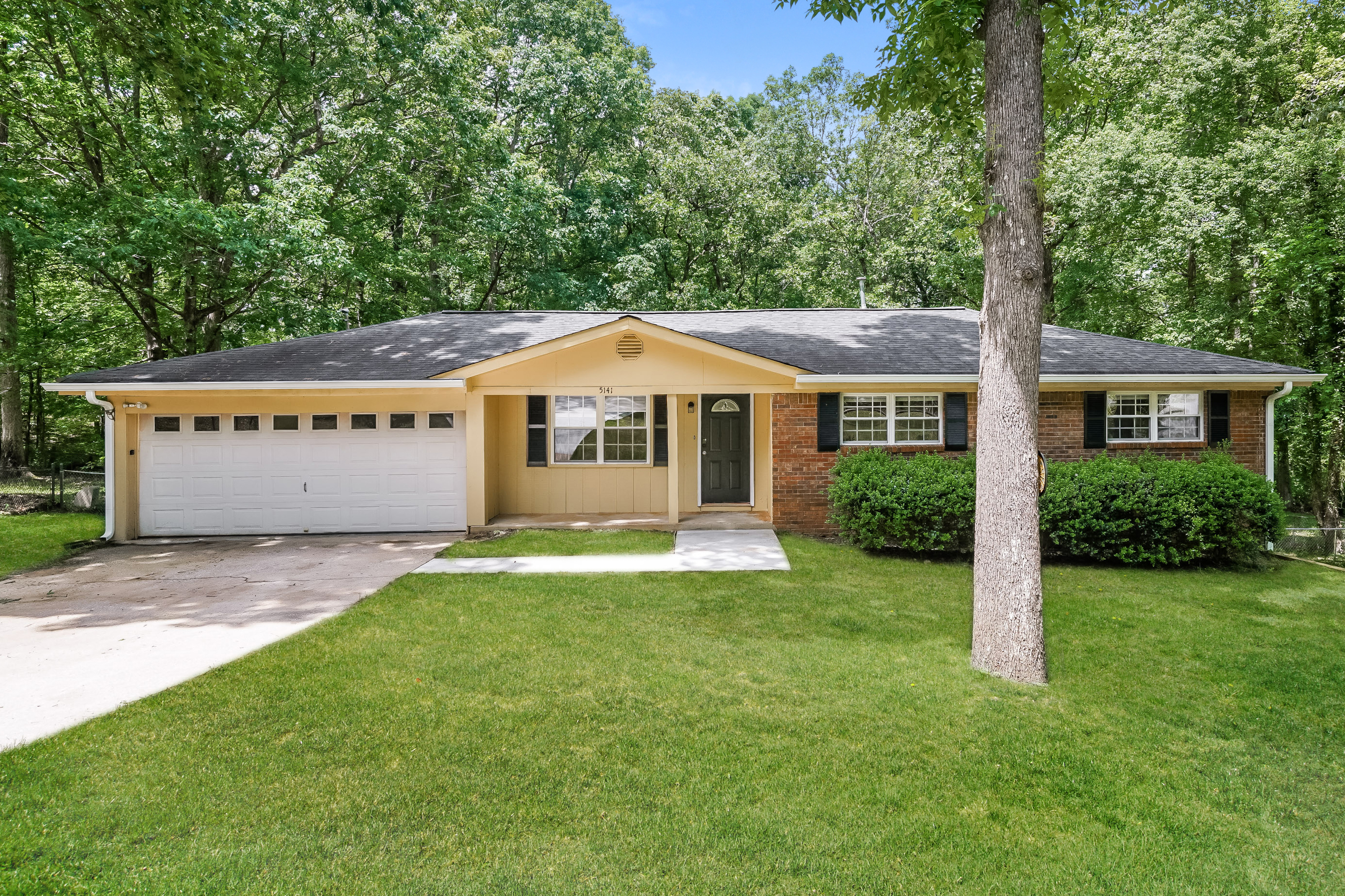 3 Bedroom House – 5141 Oakdale Ct, Douglasville, GA 30135