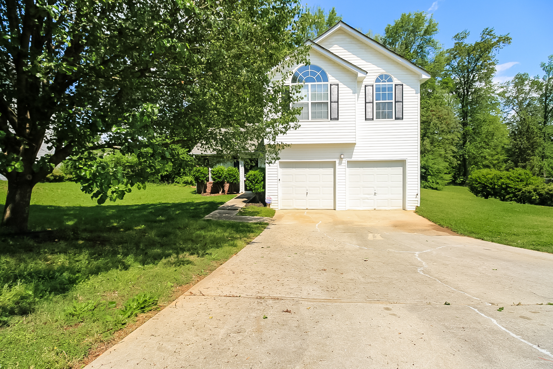 3 Bedroom House – 1023 Field View Dr, McDonough, GA 30253