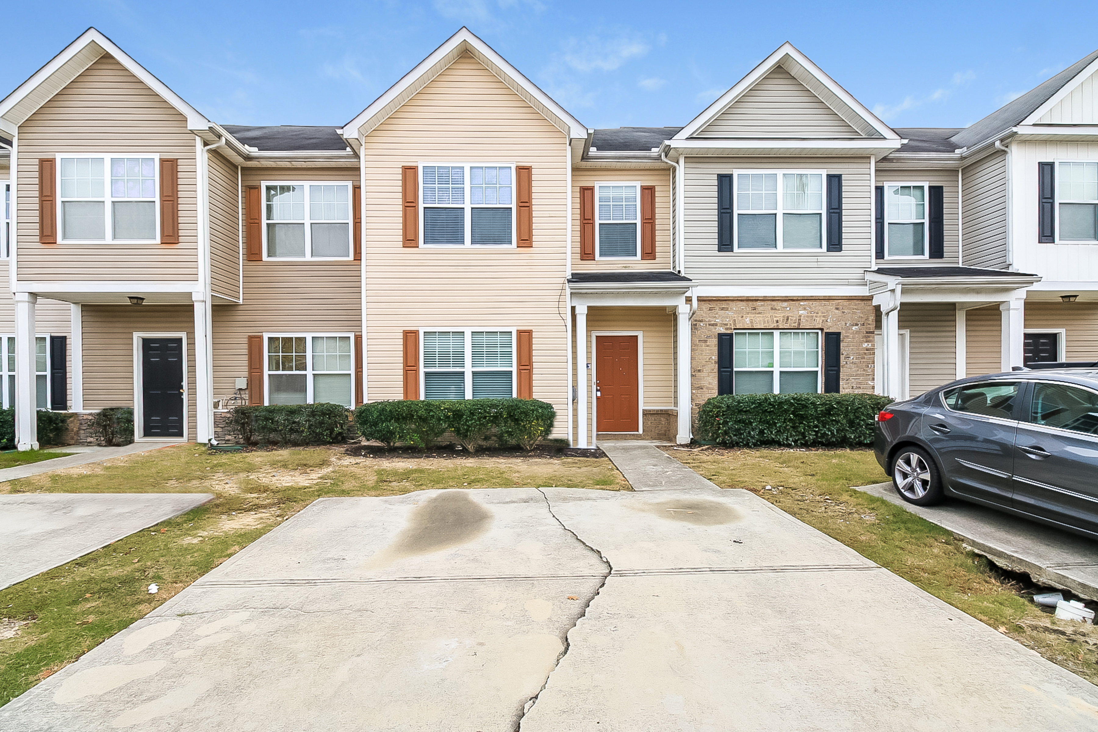 2 Bedroom House – 2390 Bigwood Trail, Atlanta, GA 30349
