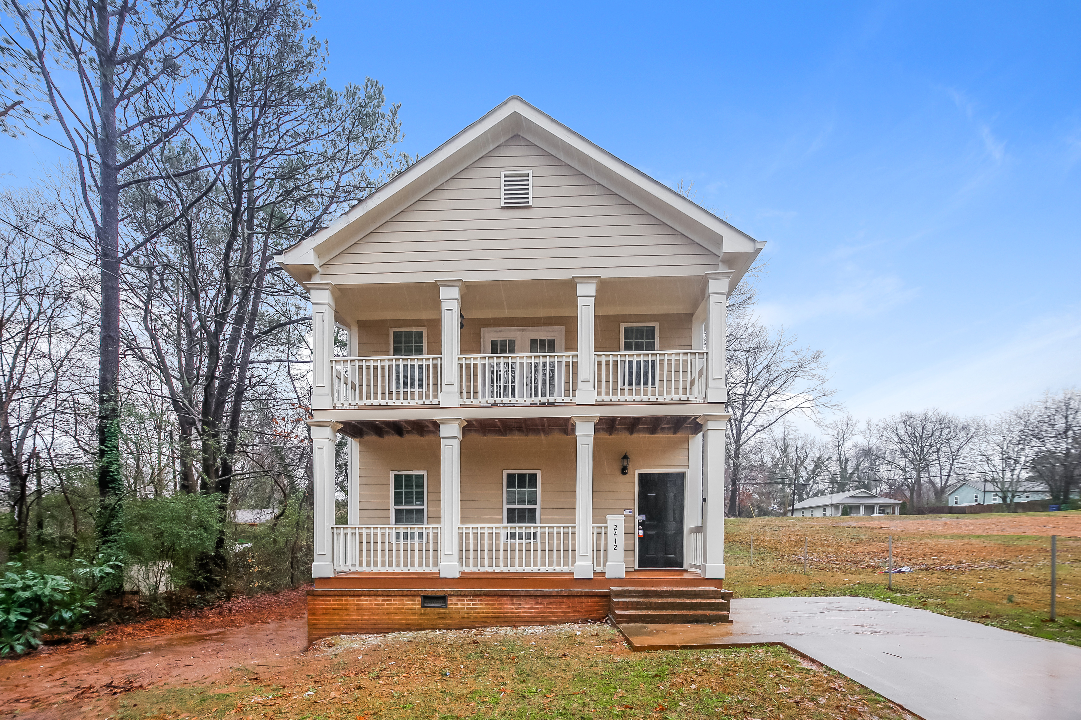 3 Bedroom House – 2412 Lakewood Ave, Atlanta, GA 30315