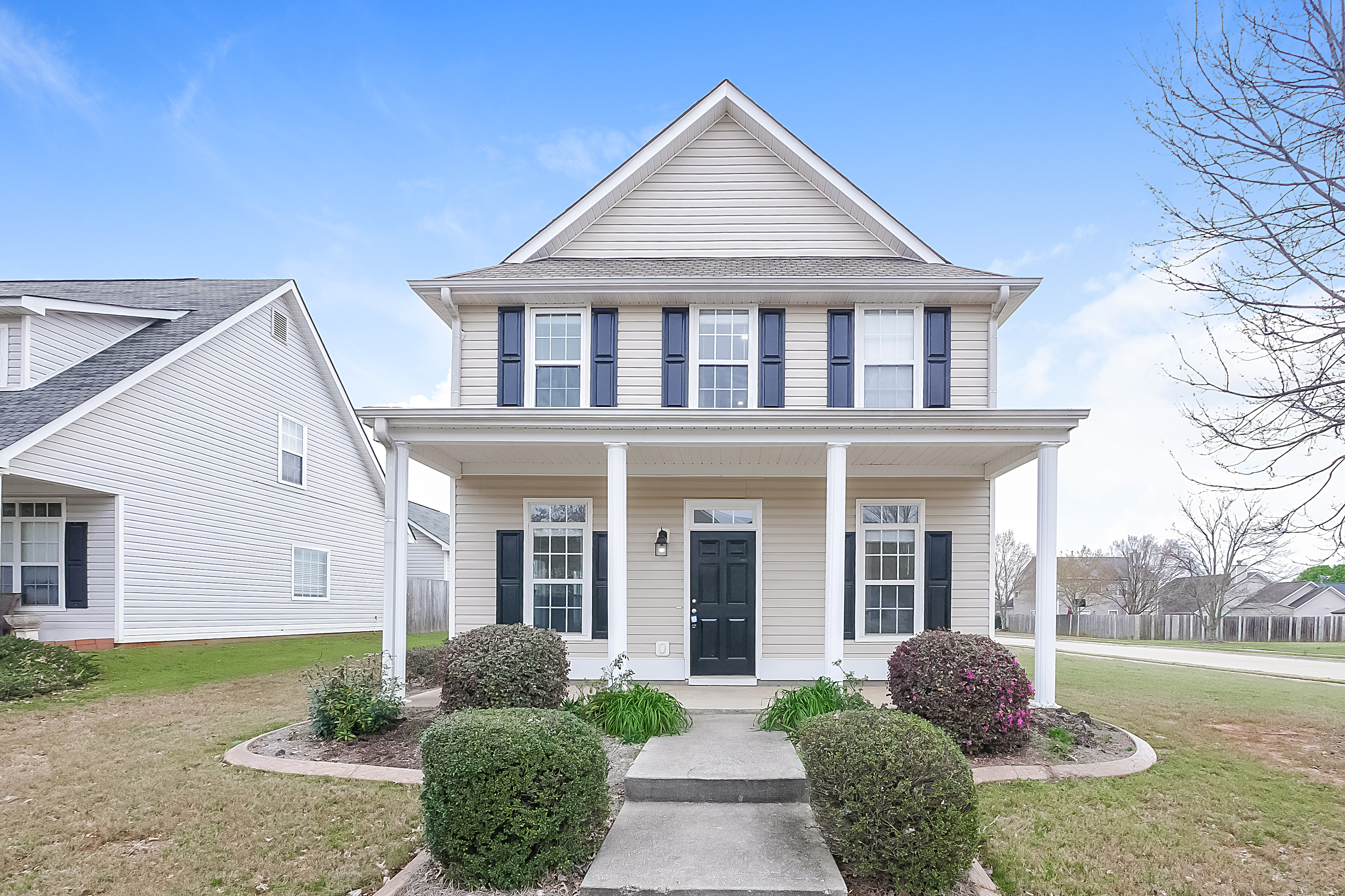 3 Bedroom House – 1305 Lafayette Sq, McDonough, GA 30252