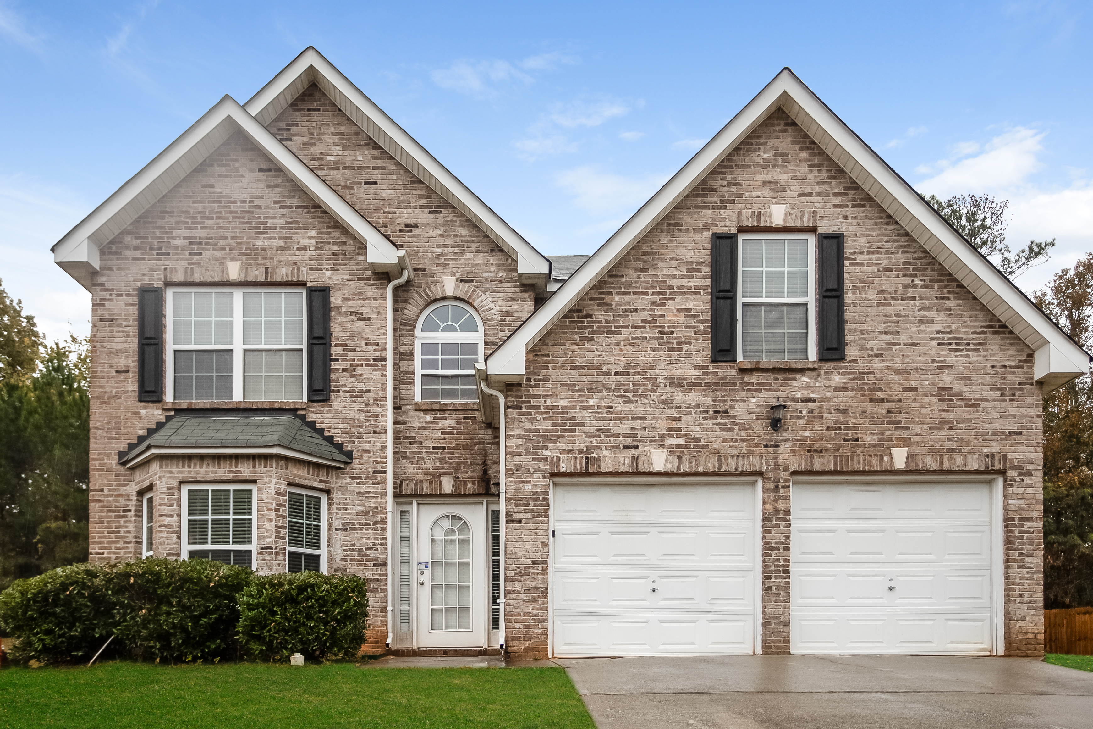 5 Bedroom House – 6237 Selborn Dr SW, Atlanta, GA 30331