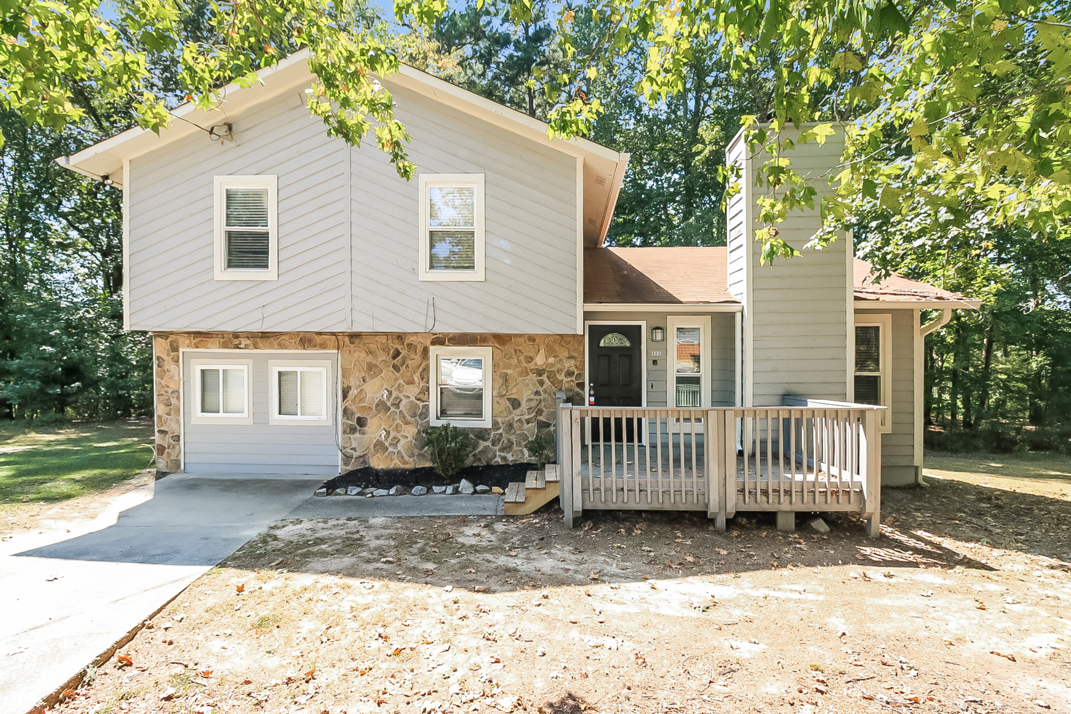 3 Bedroom House – 400 Doe Ct, Fairburn, GA 30213