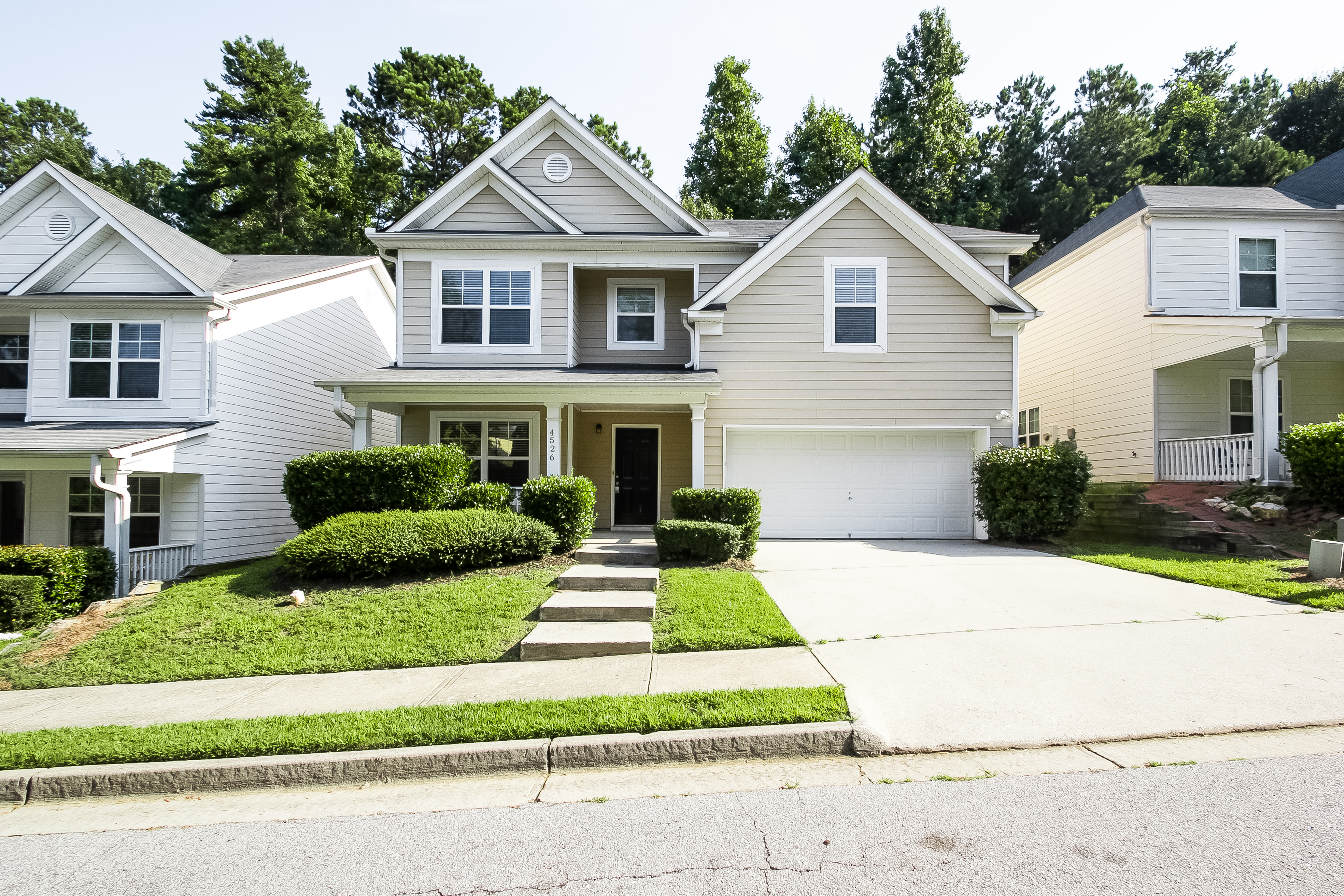 4 Bedroom House – 4526 Parkway Circle, Atlanta, GA 30349