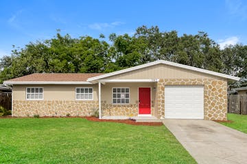 282 LORRAINE VENICE, FL 34293