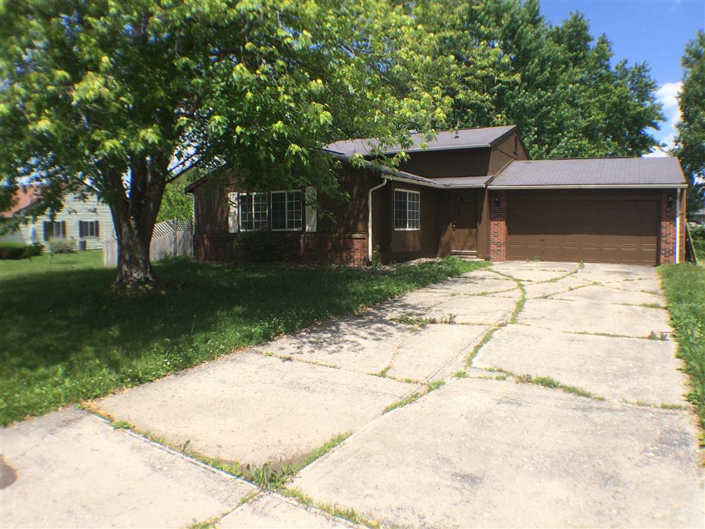 575 Quail Run Greenwood, IN 46142