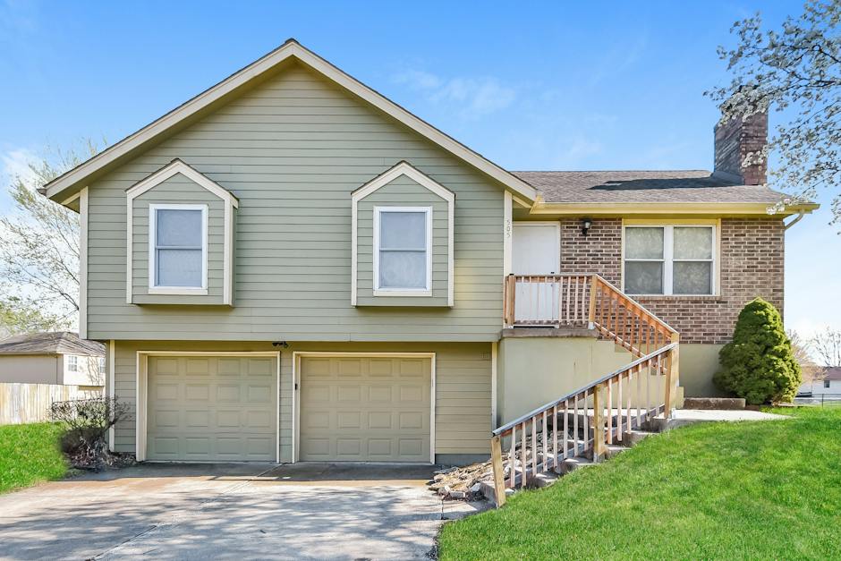 505 NW WILLOW DR, GRAIN VALLEY, MO 64029 | GRAIN VALLEY, MO 64029 | 3 ...