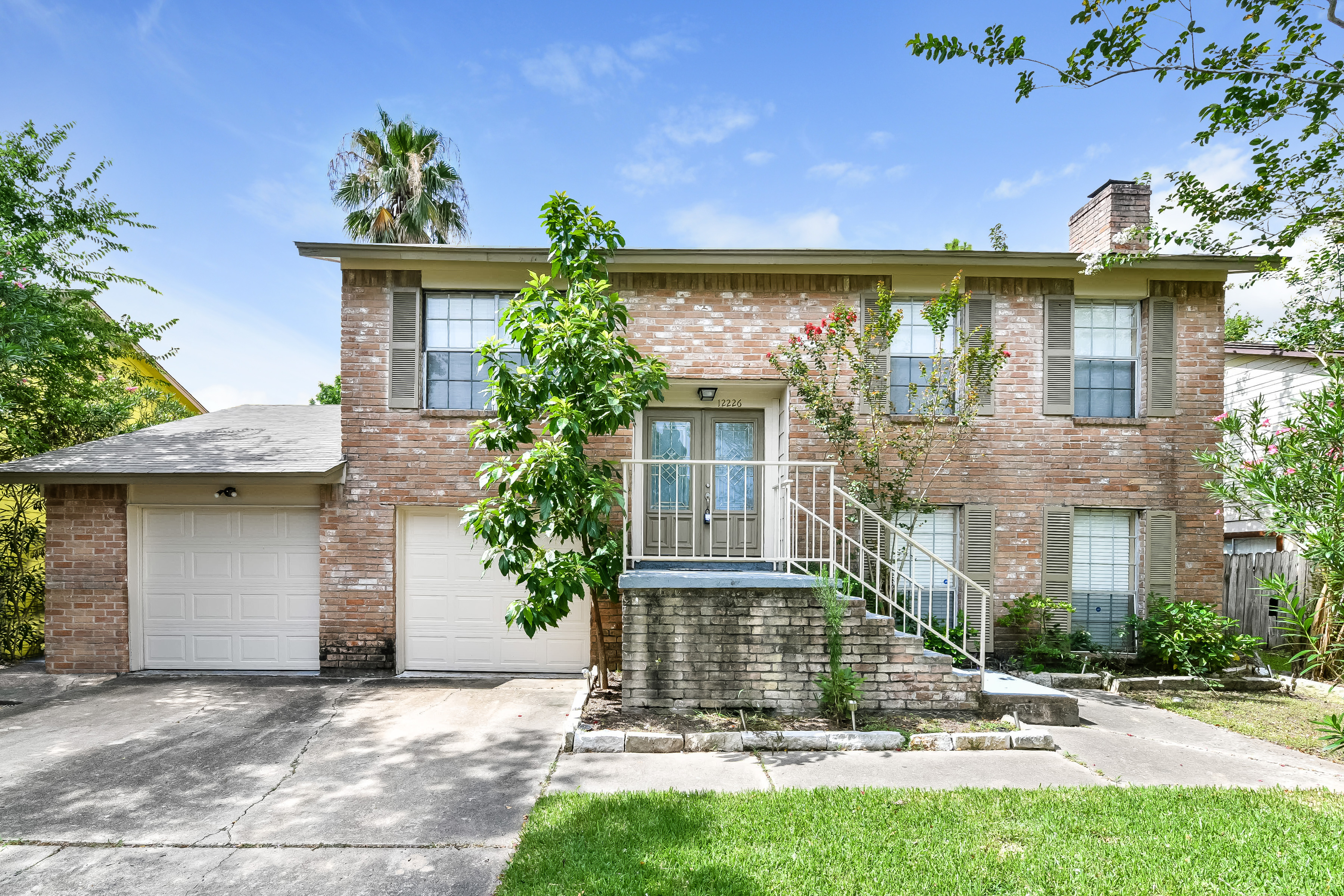 3 Bedroom House – 12226 Barrett Brae Dr, Houston, TX 77072