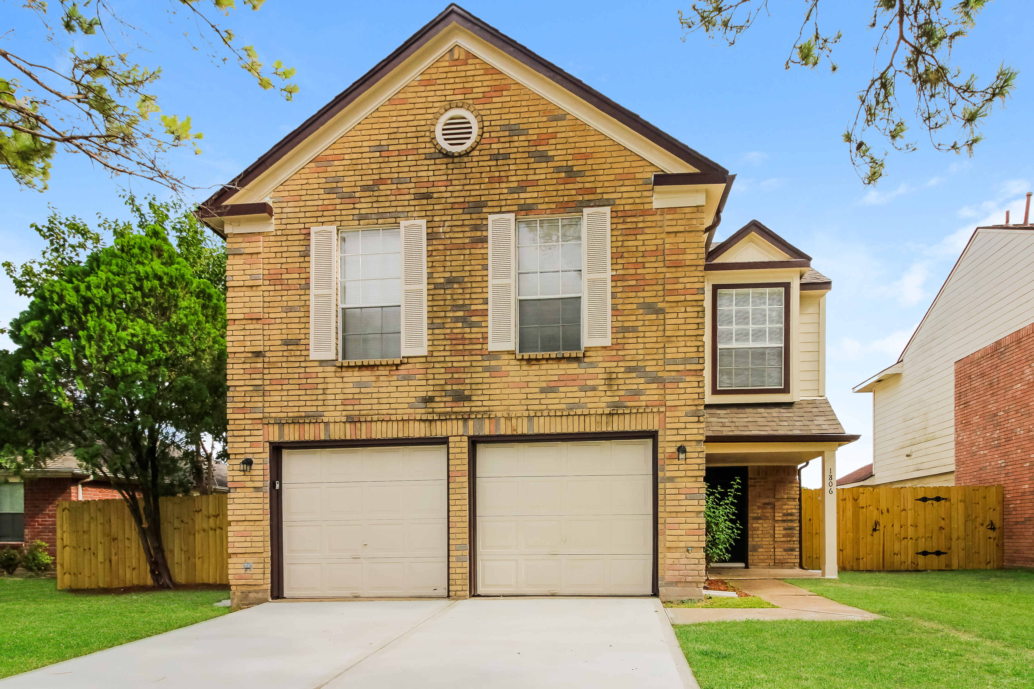 4 Bedroom House – 1806 Courtside Place Dr, Missouri City, TX 77489
