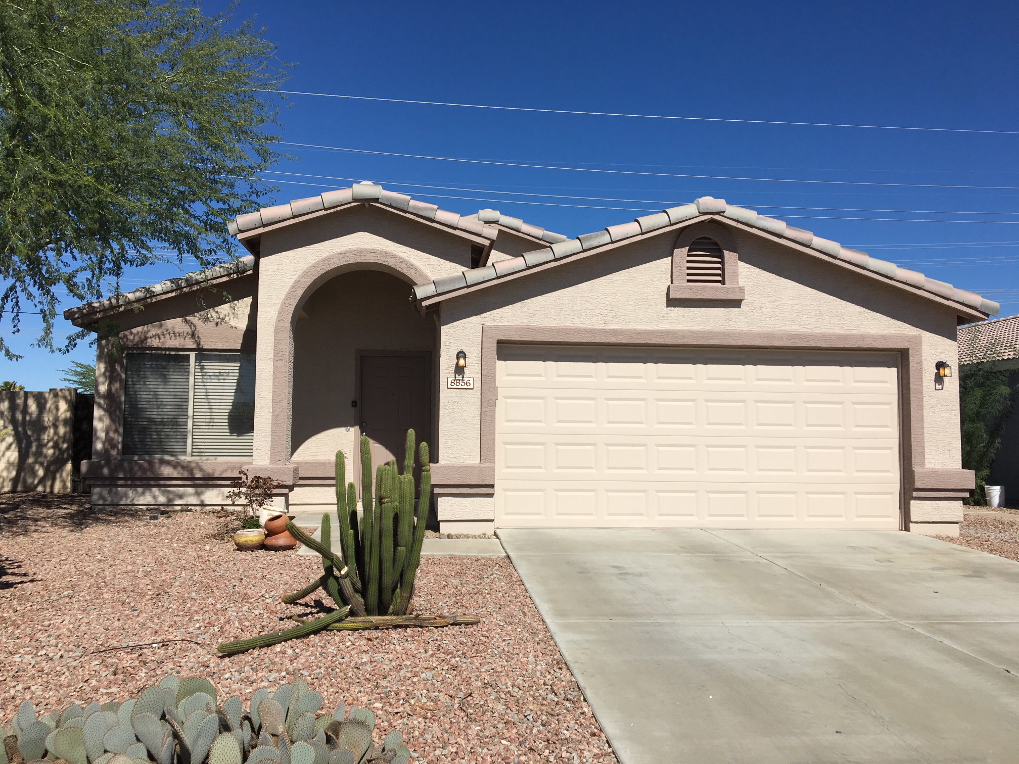 8856 W Griswold Rd Peoria, AZ 85345