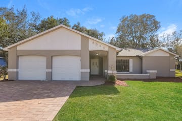 8055 WOODEN DR SPRING HILL, FL 34606