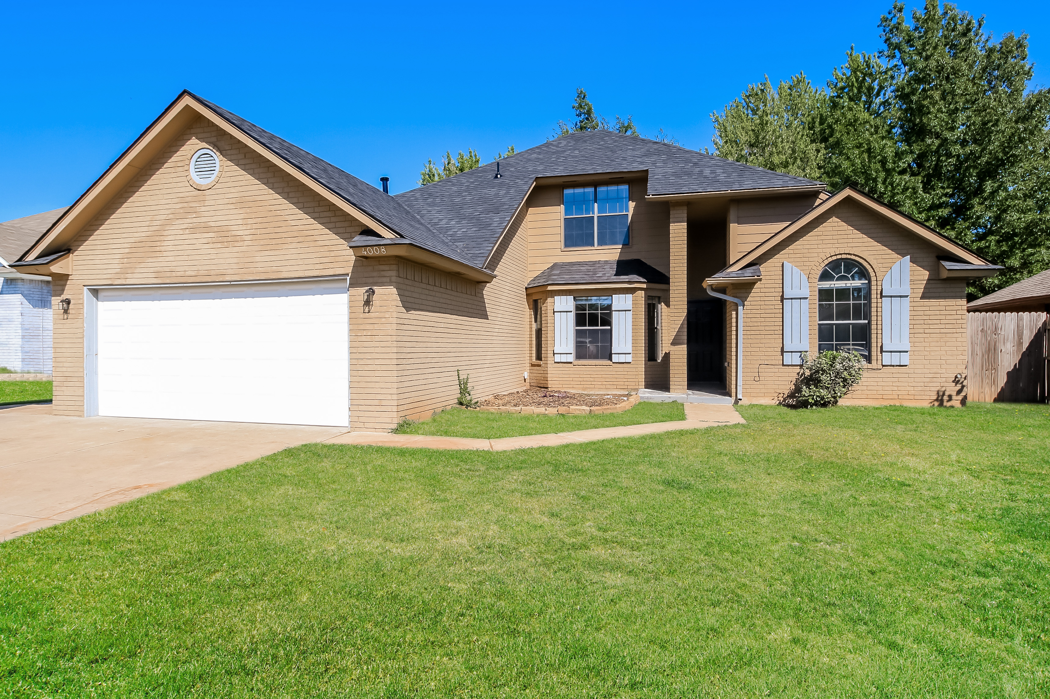 4008 Beachcomber Dr Yukon, OK 73099
