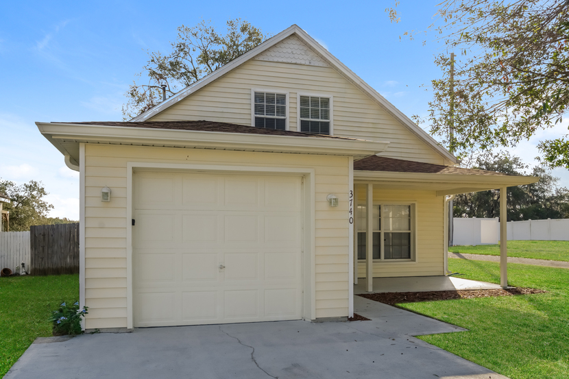 3740 DARTFORD DAVENPORT, FL 33837