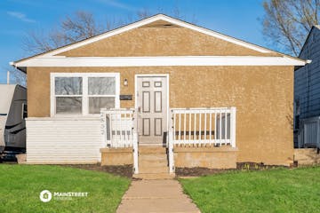 2832 Azelda St Columbus, OH 43211