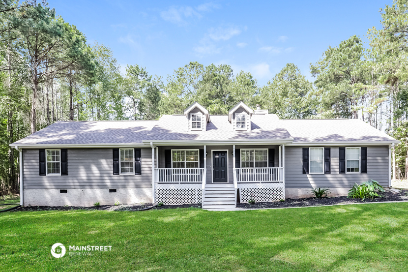 411 Grove Pointe Court Locust Grove, GA 30248