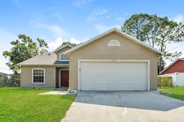 5125 HOLDEN RD COCOA, FL 32927