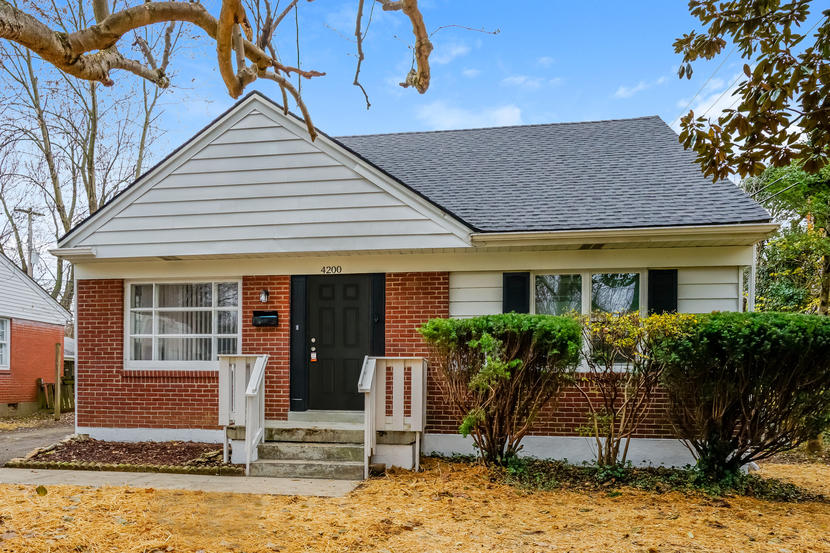 4200 Berkshire Ave Louisville, KY 40220