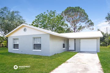 154 Anderson Ave NE Palm Bay, FL 32907
