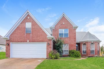 7299 Pinnacle Oaks Dr Memphis, TN 38125