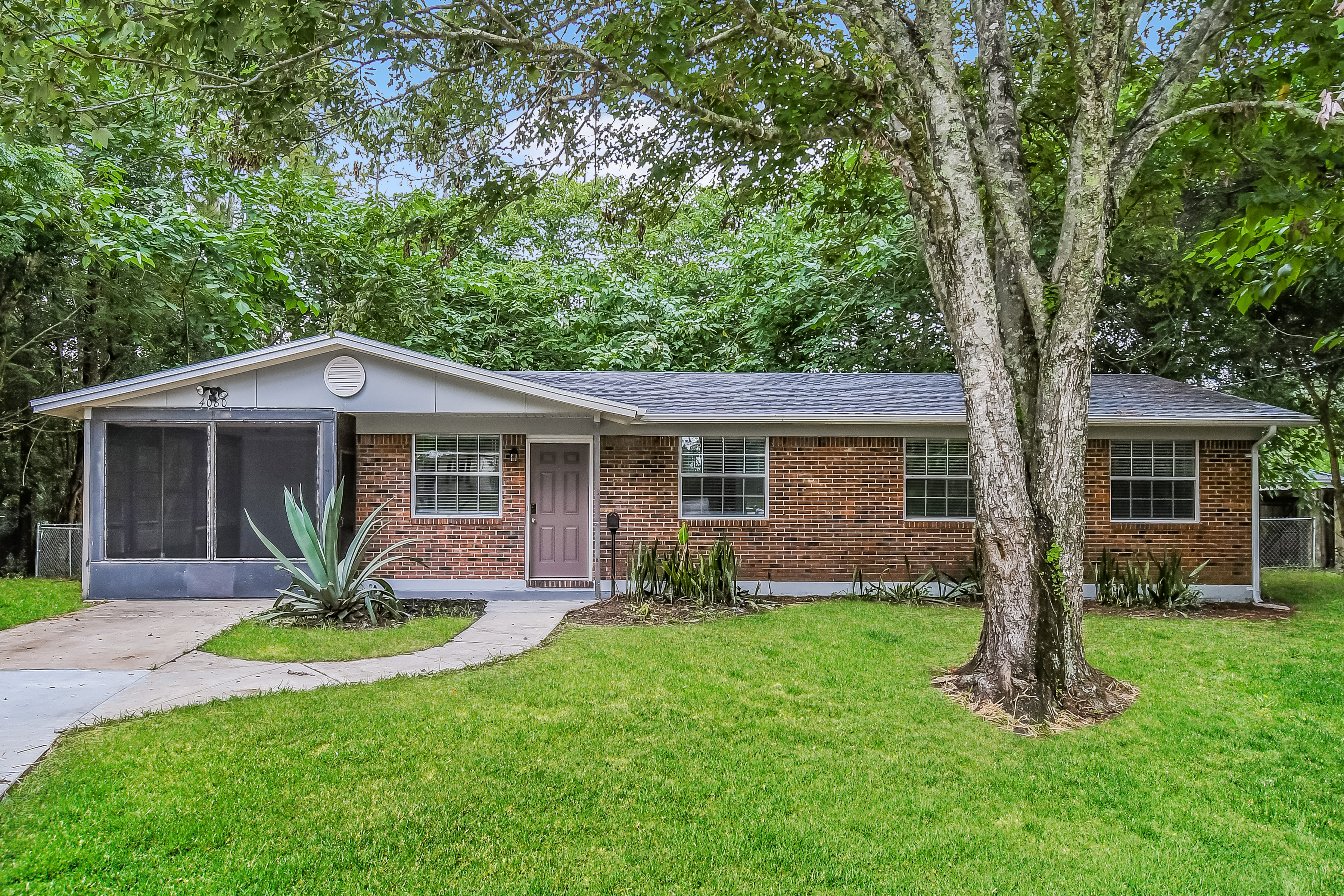 4080 Loys Dr Jacksonville, FL 32246