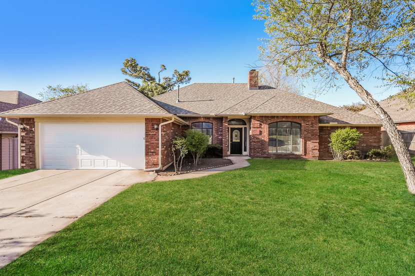 12413 Croydon Road Midwest City, OK 73130