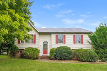 115 Sedgewick Ridge Ct Lewisville, NC 27023