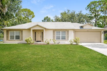 6906 Ocala Ave Fort Pierce, FL 34951