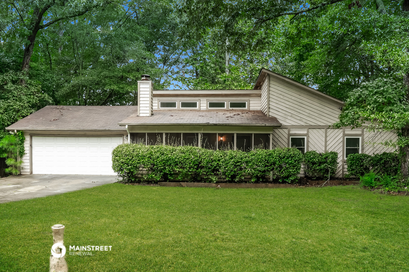 25 Burnt Hickory Ct Stockbridge, GA 30281