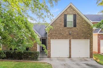 4321 Holliday Rd College Park, GA 30349