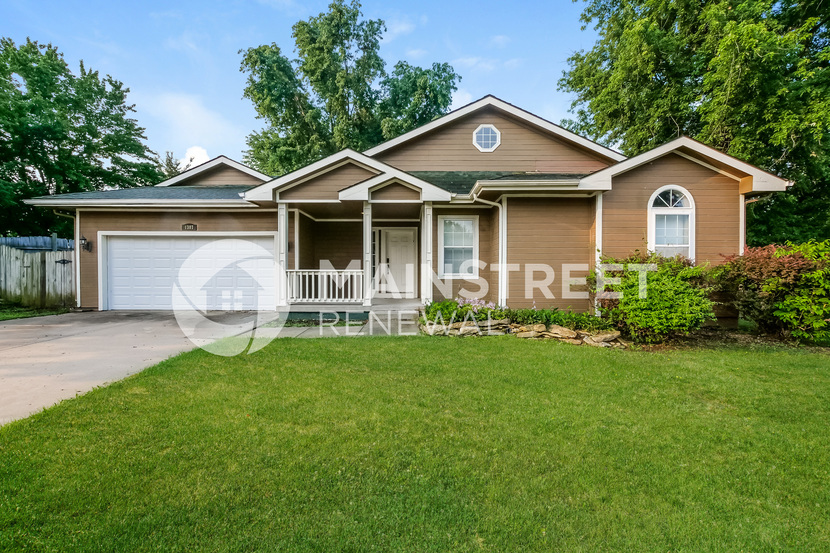 1307 Rose St Kearney, MO 64060