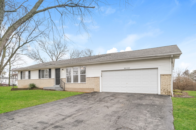 1540 Charlotte Dr Ferguson, MO 63135