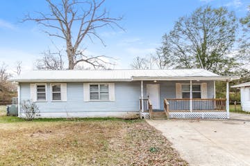 2121 Mississippi Ave Bessemer, AL 35023