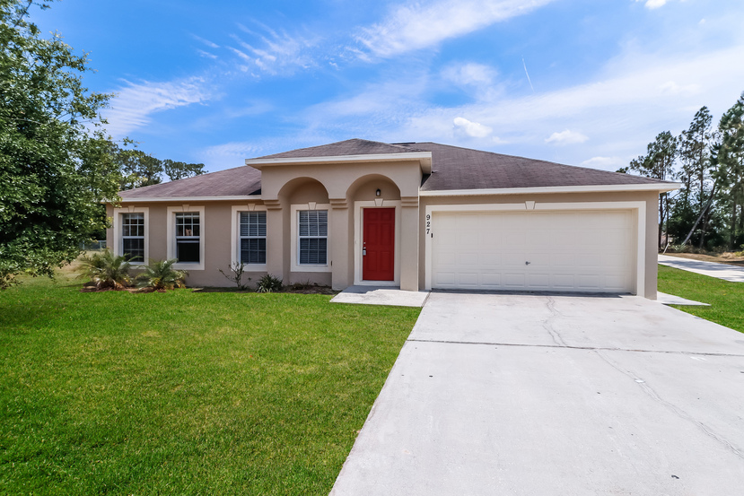 927 Cambridge Ct Kissimmee, FL 34758