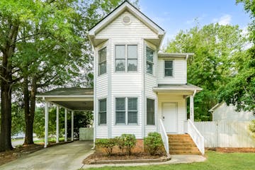 3636 Meadow Creek Ln Raleigh, NC 27616