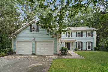 1913 Dembrigh Ln Charlotte, NC 28262