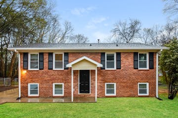 8807 Crown Ct Jonesboro, GA 30238