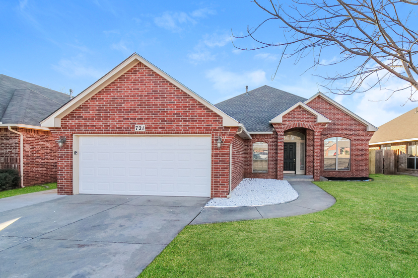 Rent your next home in Oklahoma, OK! | Main Street Renewal