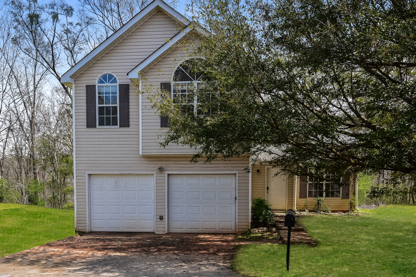 4048 Waldrop Hills Dr Decatur, GA 30034