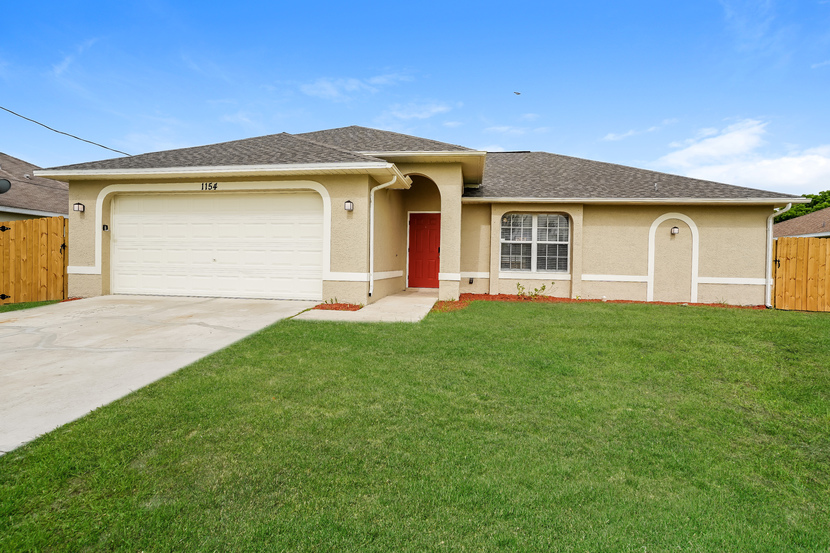 1154 NW 27th Ave cape coral, FL 33993