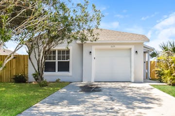 1639 RIDGE POINTE DR ORLANDO, FL 32808