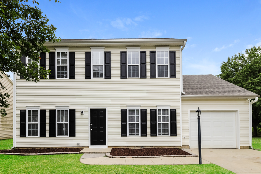 125 SALEM RIDGE CT CLEMMONS, NC 27012