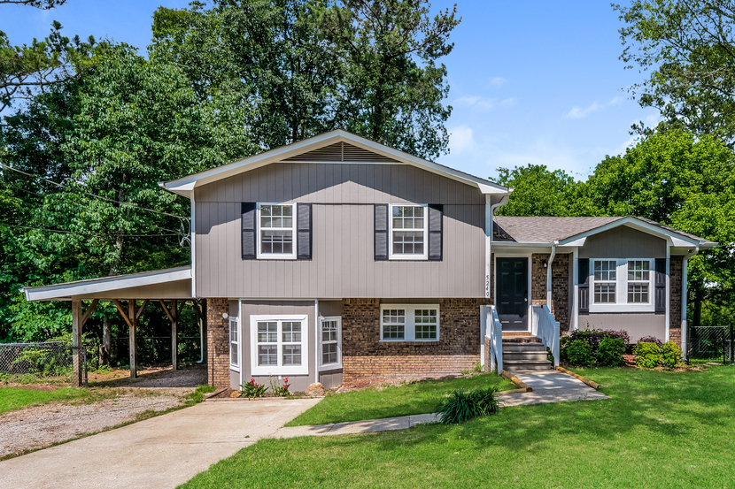 5240 Jean Dr Pinson, AL 35126