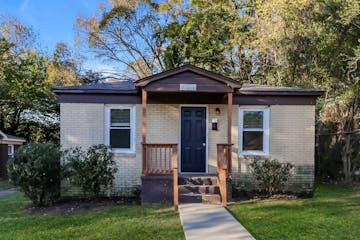 928 Holland Ave Charlotte, NC 28206