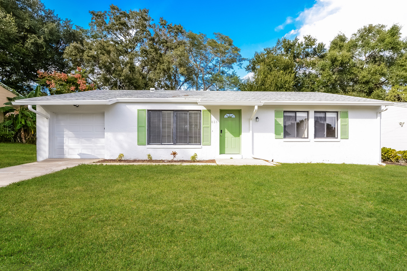 813 BORDE DEL CAMINO ALTAMONTE SPRINGS, FL 32714